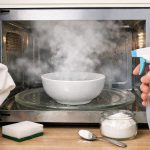 cum-sa-va-curatati-cuptorul-cu-microunde-cu-aburi-rapid.png